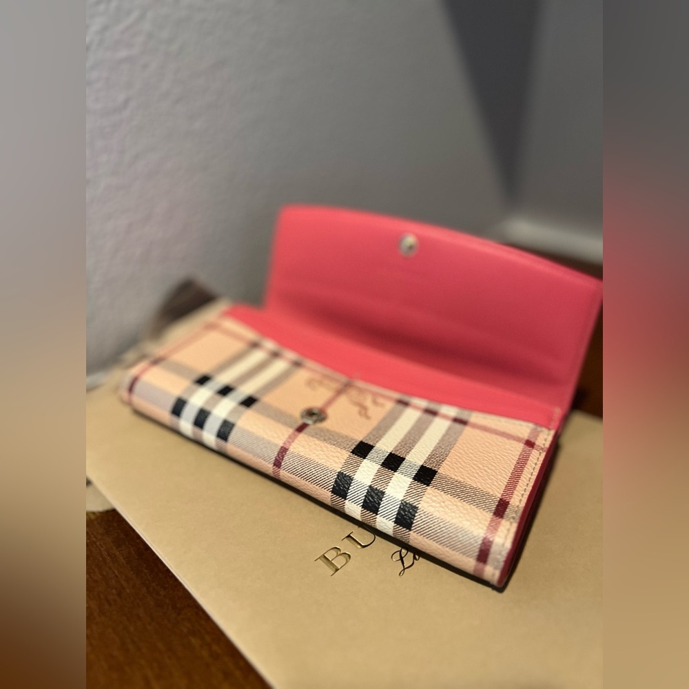 Burberry Haymarket Checked Wallet